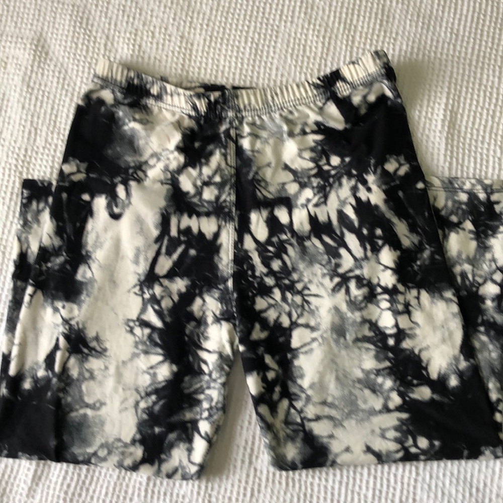 Stretch Capri Tie Dye leggings SOFT